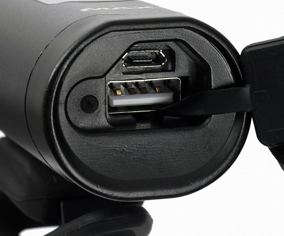 Světlo přední MAX1 Nova 500 USB s powerbankou