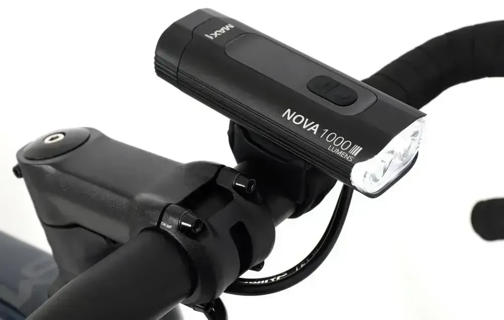Světlo přední MAX1 Nova 1000 USB s powerbankou